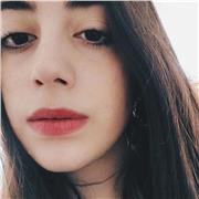 Studentessa laureanda in mediazione linguistica impartisce lezioni e ripetizioni di inglese a bambini ed adulti